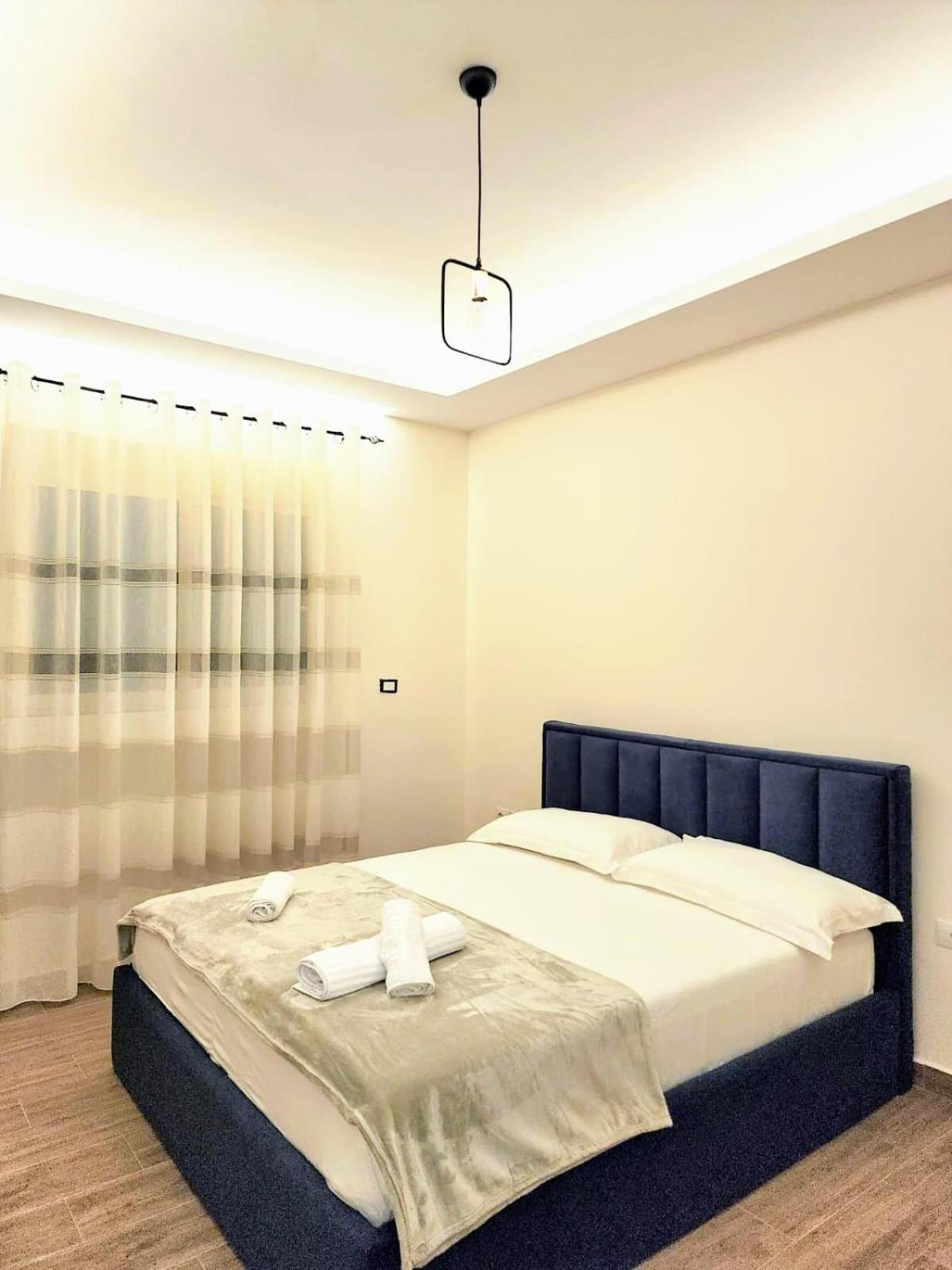 New Apartment Close To Sea And Downtown Vlorë Extérieur photo