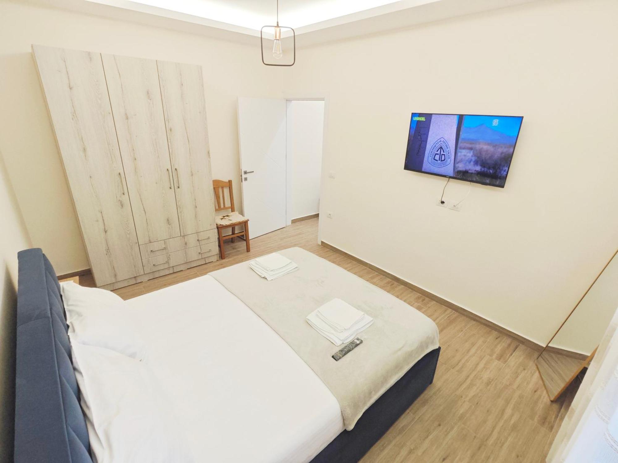New Apartment Close To Sea And Downtown Vlorë Extérieur photo